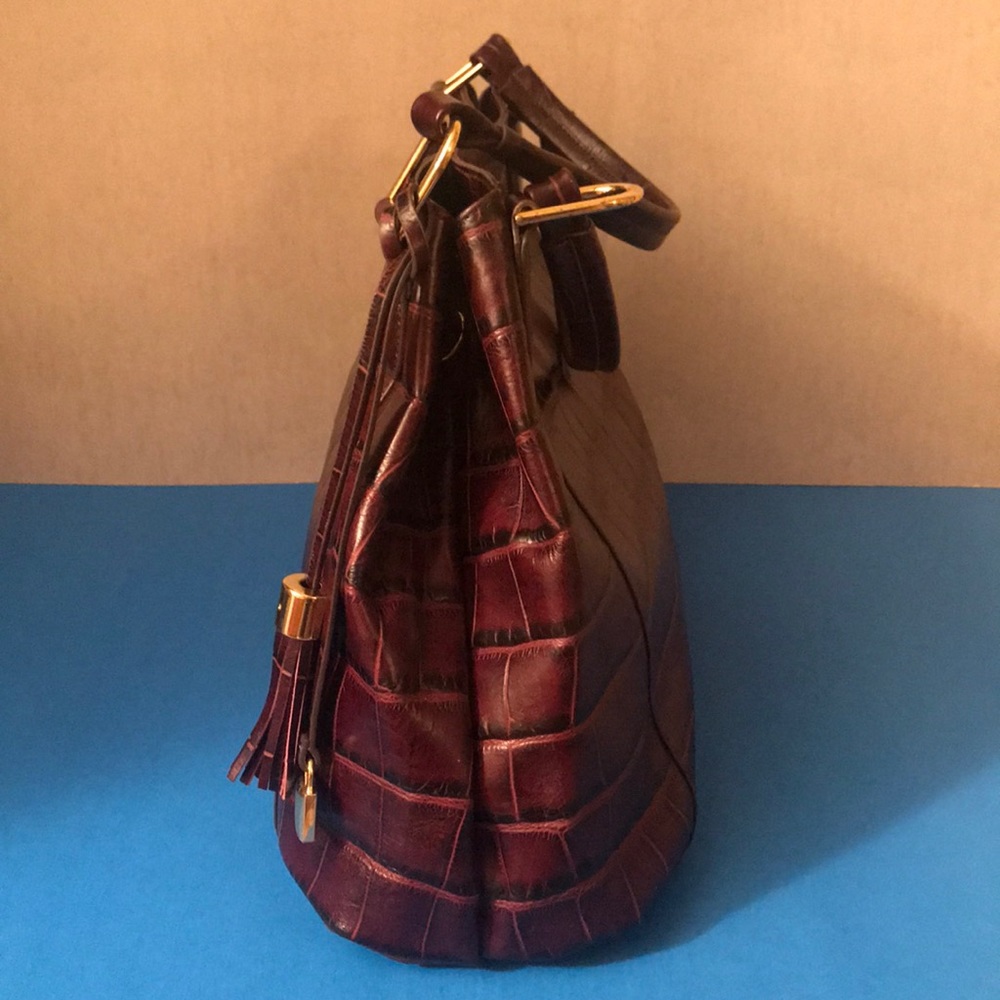 G.I.L.I  GOT IT LOVE IT BAG. - Picture 4 of 15